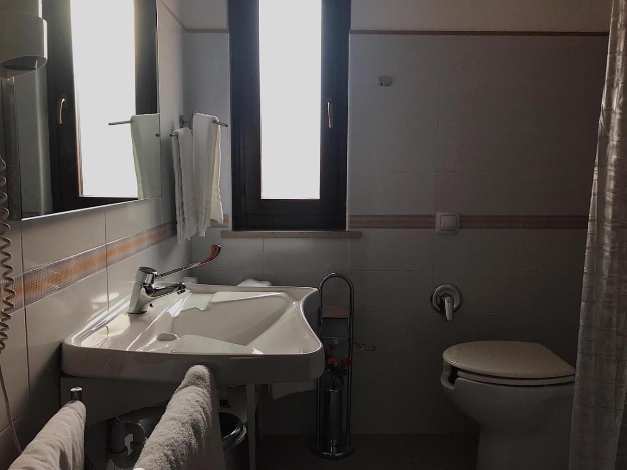 Moscufo Hotel Opera' מראה חיצוני תמונה