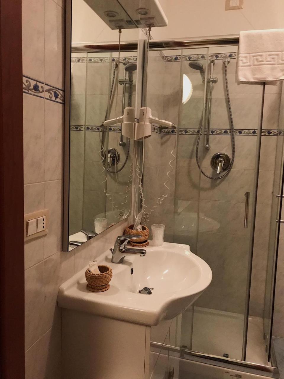 Moscufo Hotel Opera' מראה חיצוני תמונה